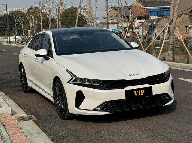 kia起亚k5 2021款k5起亚