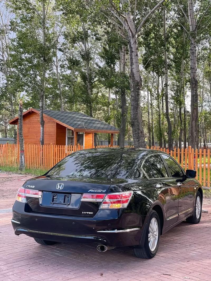 雅阁2013款二手车多少钱,二手2013款雅阁怎么样