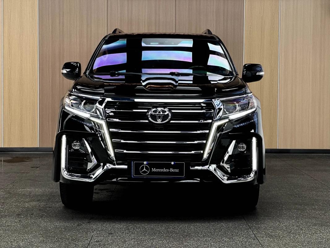 丰田新款小普拉多／丰田新款普拉多试驾视频