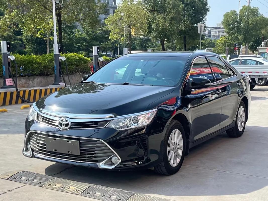 凯美瑞外观图片(凯美瑞外观好看吗)