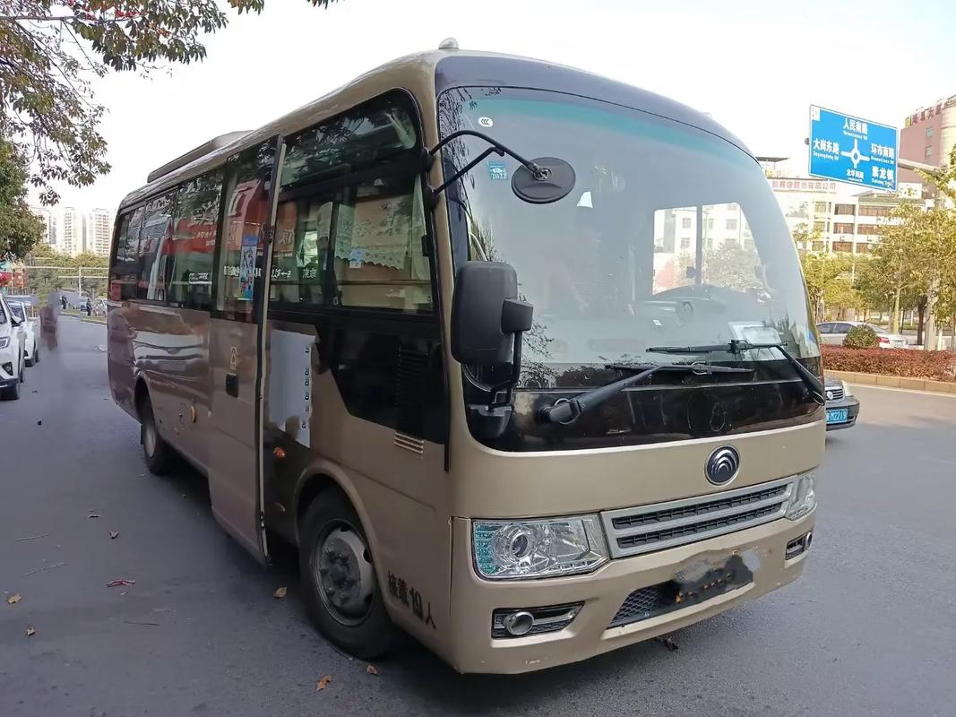 宇通客车19座车型,宇通客车19座cl7