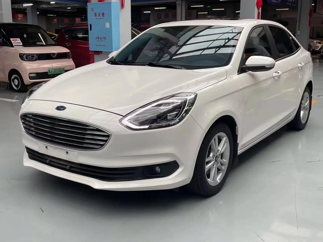 【福特福睿斯2020款报价及图片,福特汽车报价及图片 福睿斯】