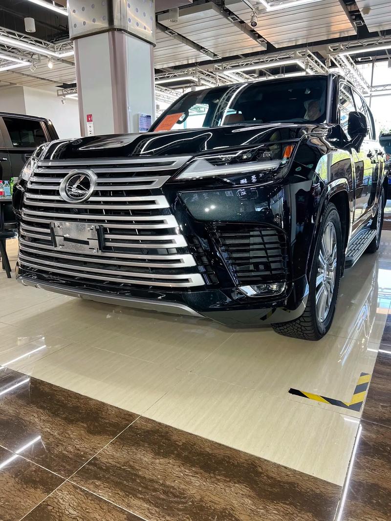 lx600参数配置(雷克萨斯lx600参数配置)