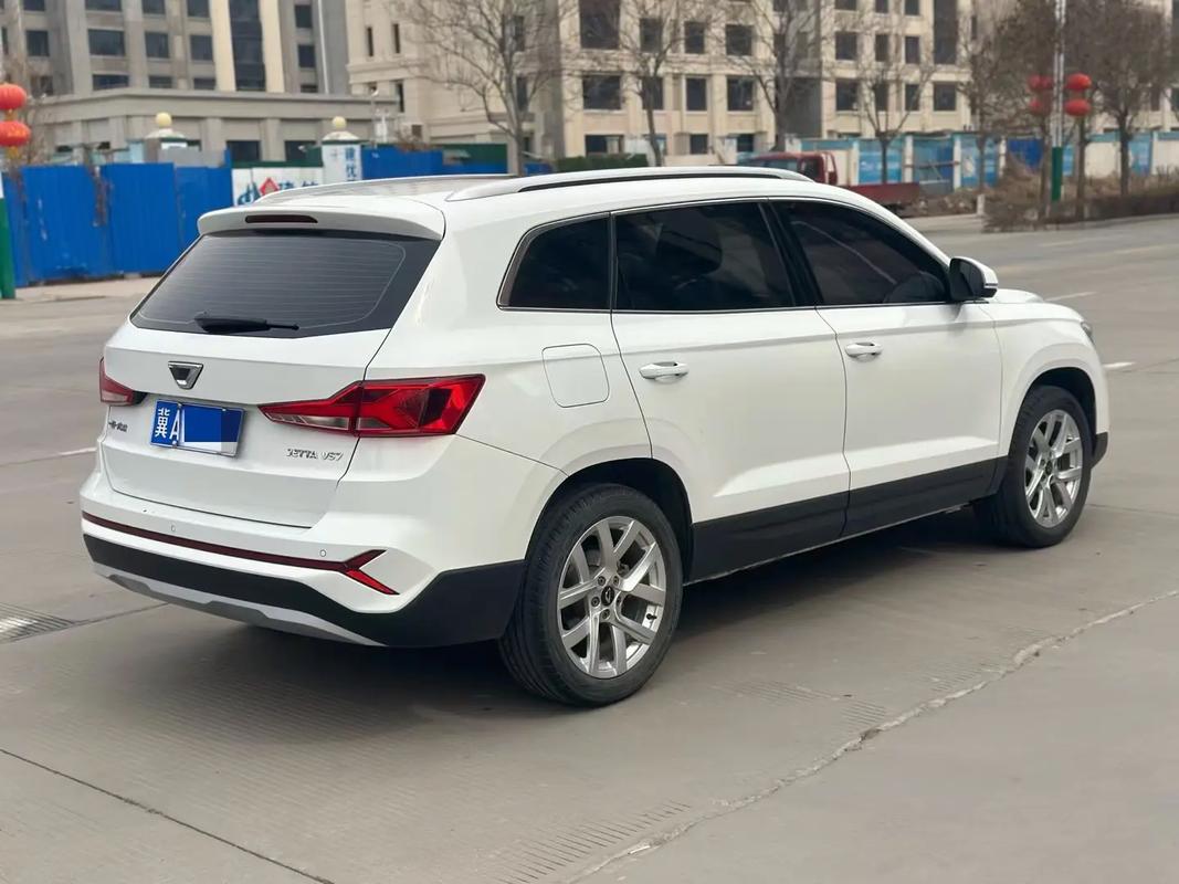 捷达suv新款vs7自动挡图片／捷达suv新款vs7自动挡多少钱